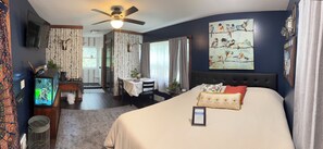 1 bedroom, iron/ironing board, free WiFi, bed sheets - New/Quiet/ Woodsy
2 min-490/590-City (ROCHESTER)