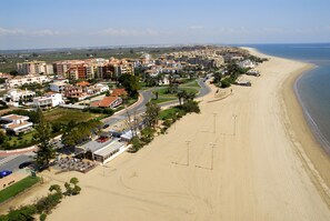 Apartment | Exterior - 2-bedroom Apartment With Pool (Ayamonte)