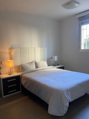 Appartement | 2 chambres, fer et planche à repasser