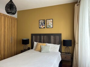 1 bedroom, iron/ironing board, WiFi, bed sheets