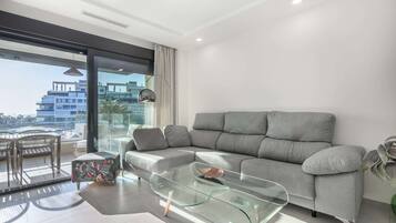 Apartment | Living area