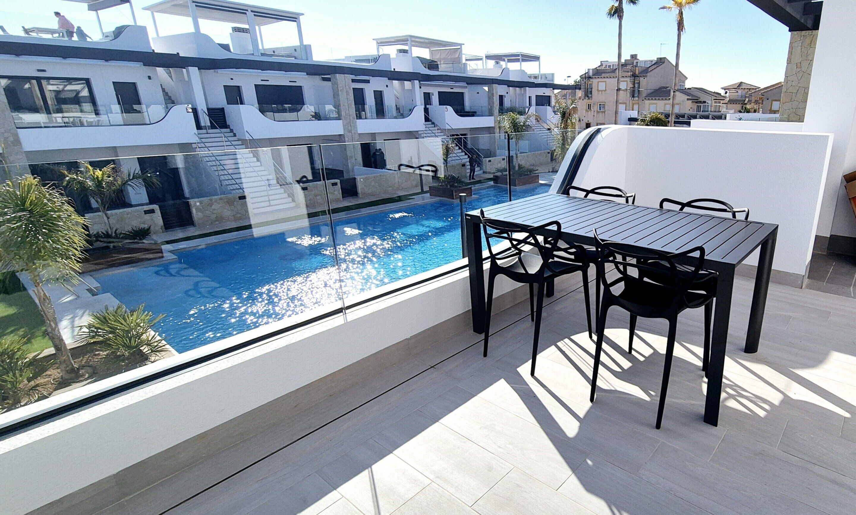 Apartment | Outdoor dining