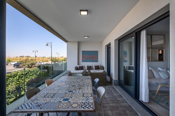 Leilighet | Utendørsservering