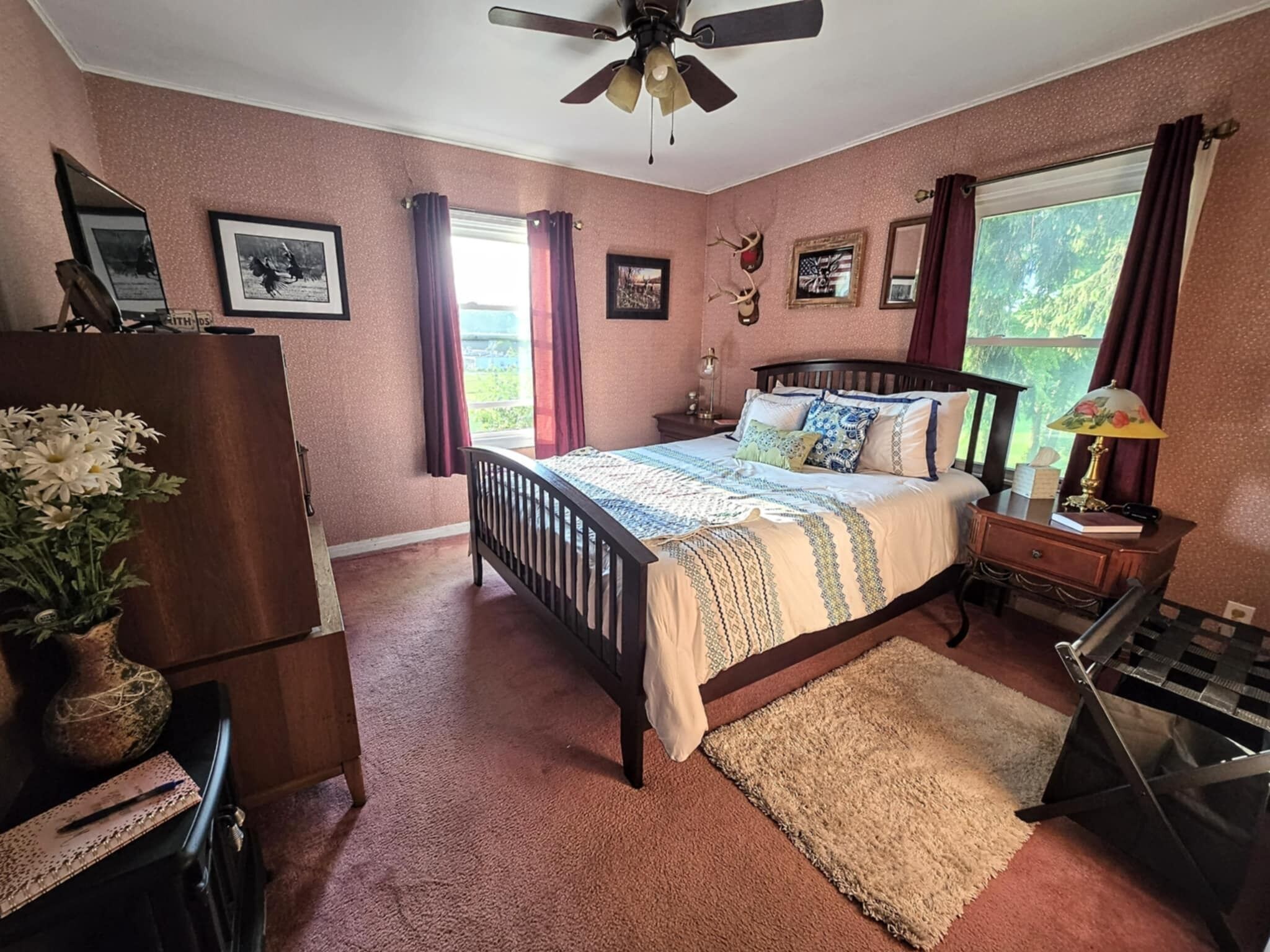 2 bedrooms, WiFi, bed sheets