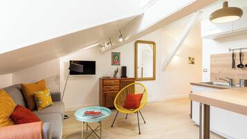 Apartment | Living area