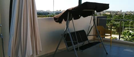 Apartment | Terrace/patio