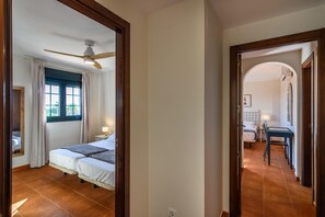 公寓 | 2 間臥室、熨斗/熨衣板