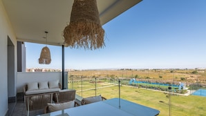 Apartment | Outdoor dining - Beachfront and Family Apartment (Ayamonte)