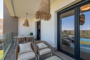 Apartment | Outdoor dining - Beachfront and Family Apartment (Ayamonte)