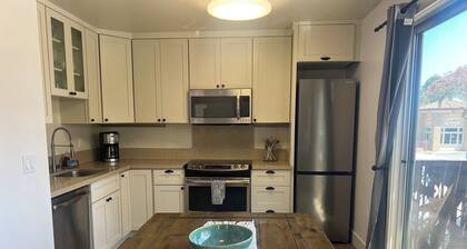 2 bedroom Pleasure Point Getaway