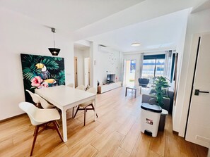Apartment | Interior - Apartment in Pilar Close to the Sea (Pilar de la Horadada)
