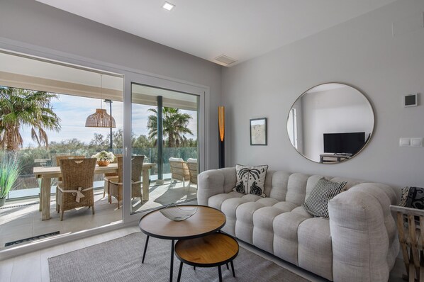 Apartment | Living room