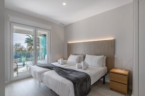 Departamento | 2 habitaciones y tabla de planchar con plancha 