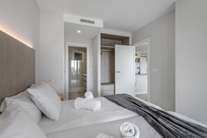 Apartment | 2 bedrooms, iron/ironing board