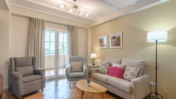 Apartment | Living room