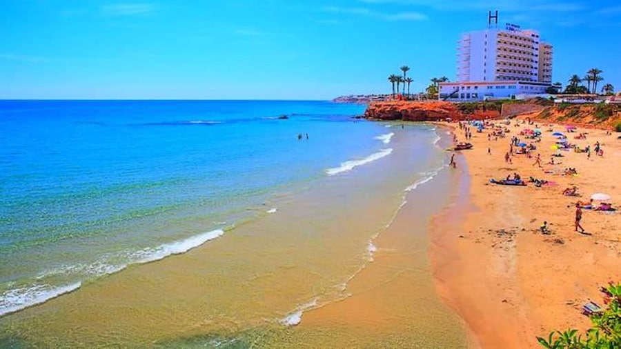 Cozy Orihuela Stay for 5