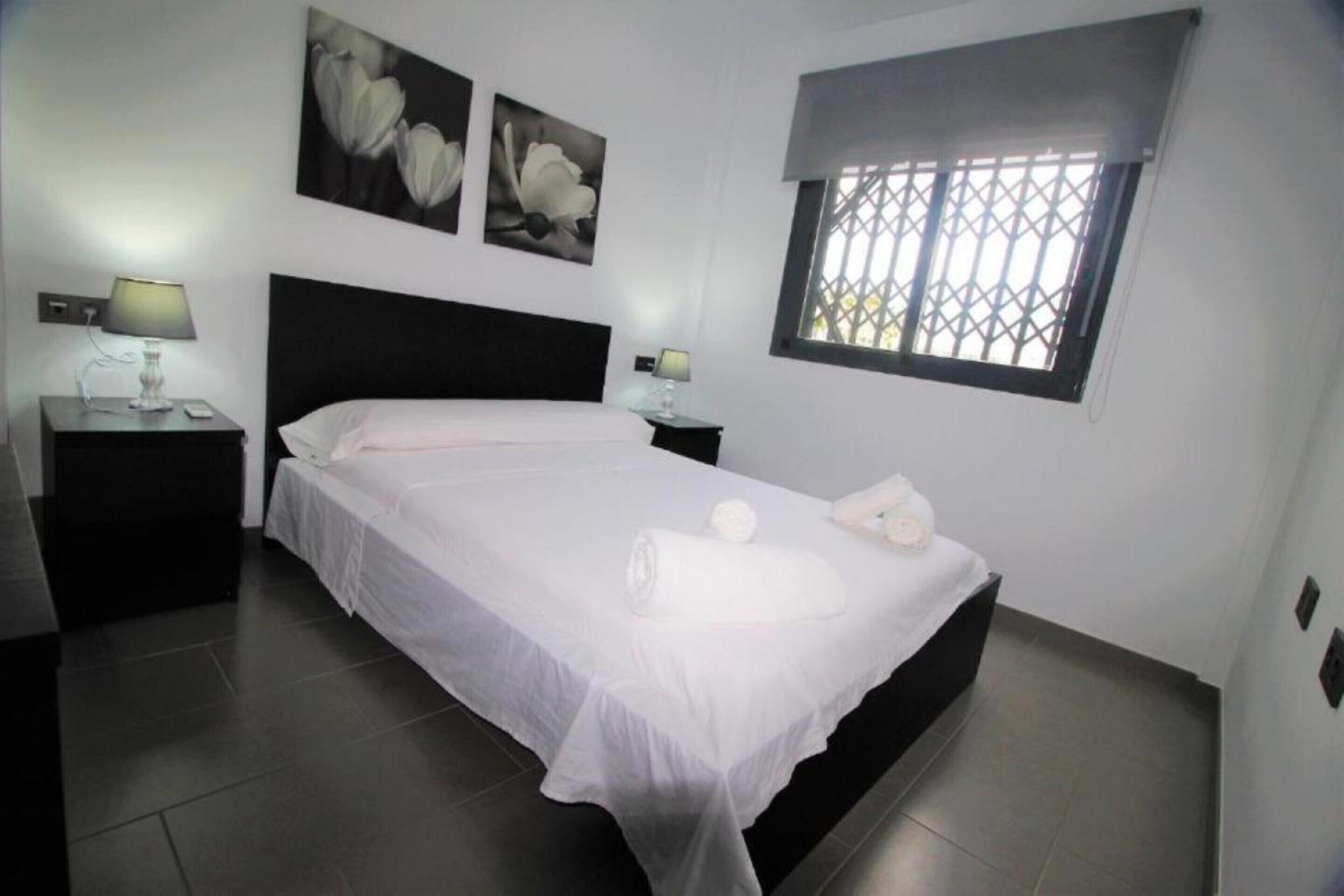 Apartment | 2 bedrooms, iron/ironing board