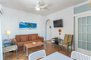 Living room - Punta del Moral: Comfortable Coastal Escape (Ayamonte)