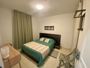 2 bedrooms, iron/ironing board, travel crib, free WiFi