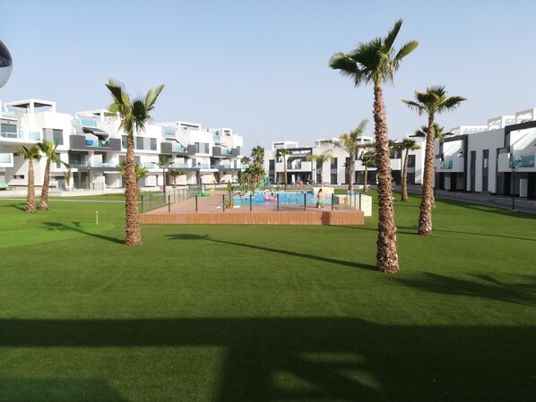 Pool - Sunny Flat With Pool in El Raso (Guardamar del Segura)