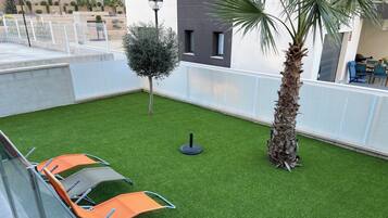 Apartment | Terrace/patio