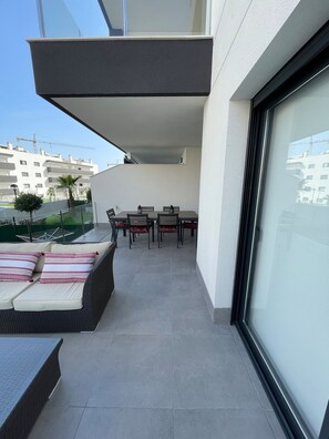 Apartment | Outdoor dining - Modern Apartment in Villamartin (Orihuela)