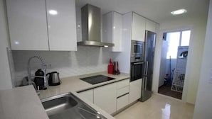Apartment | Private kitchen - Modern Beachfront Home in Torrevieja (Torrevieja)