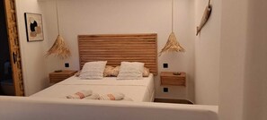 1 chambre, fer et planche à repasser, Wi-Fi, draps fournis