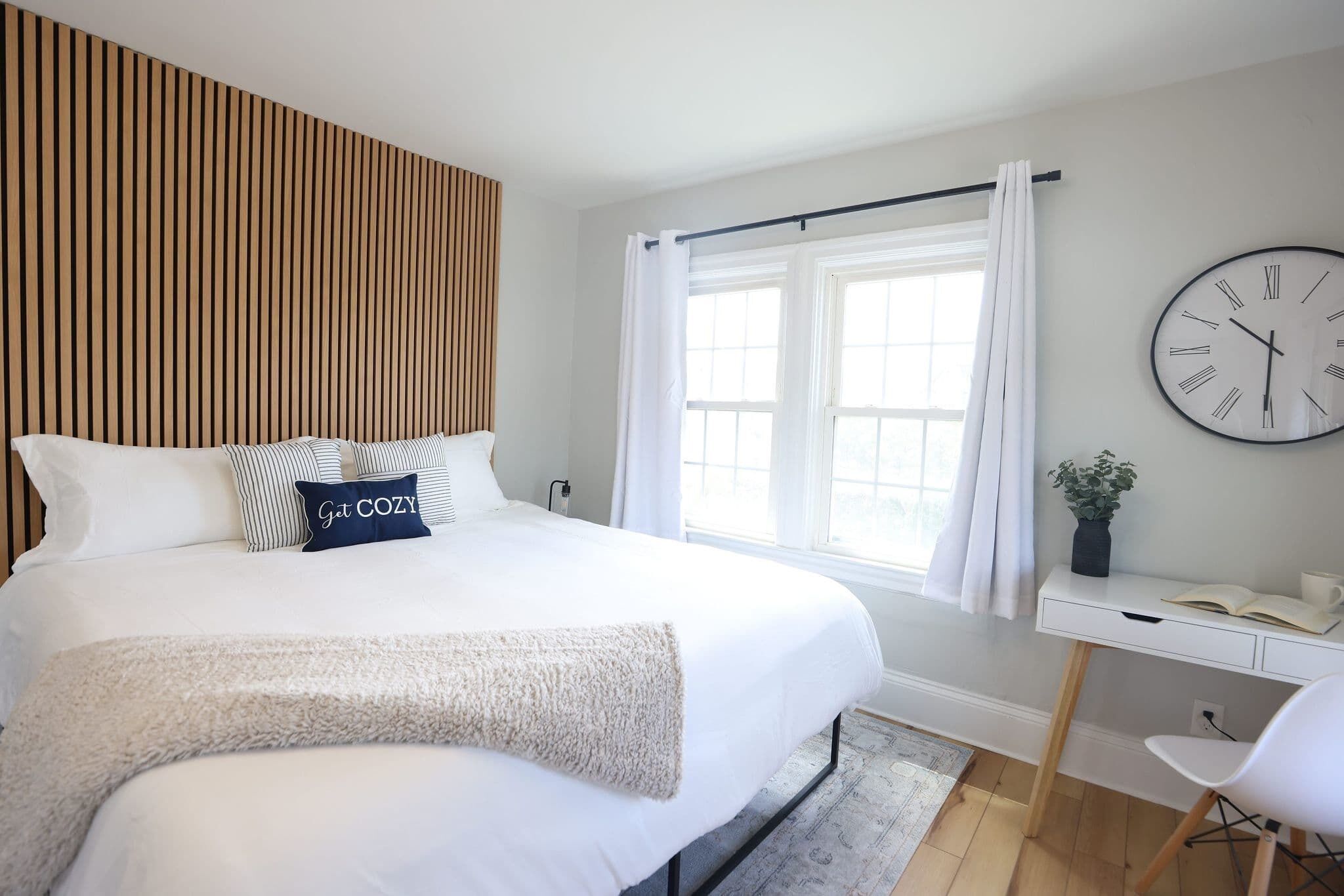 1 habitación, escritorio, tabla de planchar con plancha y wifi gratis 