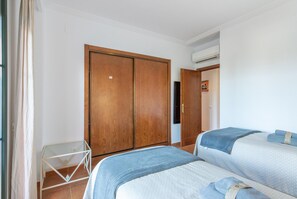 Apartment | 2 bedrooms, iron/ironing board