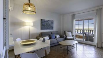 Apartment | Living area