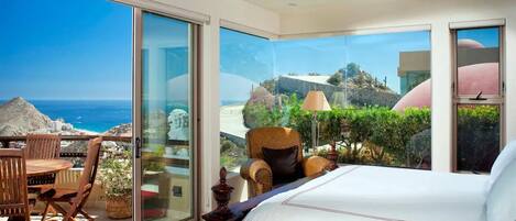 5 bedrooms, iron/ironing board, WiFi, bed sheets