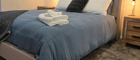 2 bedrooms, iron/ironing board, travel crib, free WiFi