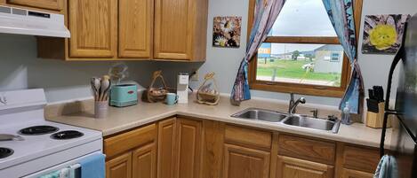 Microwave, oven, stovetop
