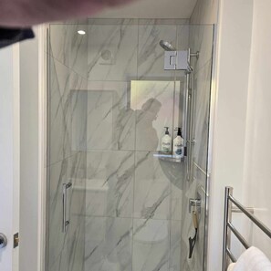 Hair dryer - Bath Street Apartments G15 (Christchurch)