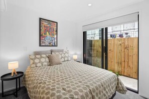 2 chambres, fer et planche Ă repasser, Wi-Fi, literie fournie