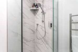 ヘアドライヤー