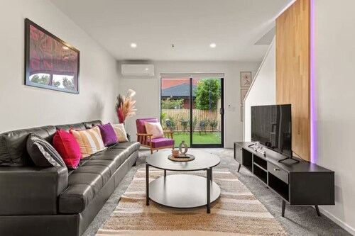 Lively and Charming Townhouse