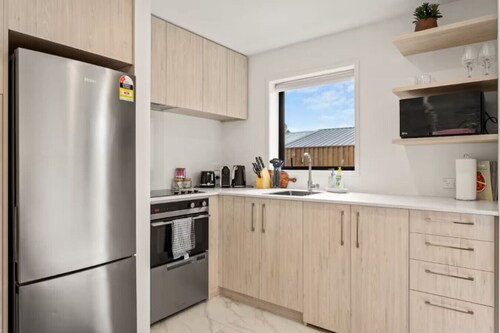 Te Kanawa Crescent 2BR Home