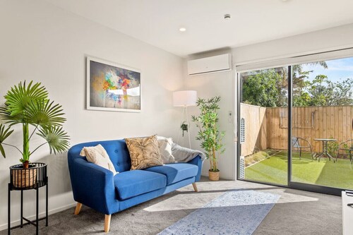 Central Auckland Townhouse