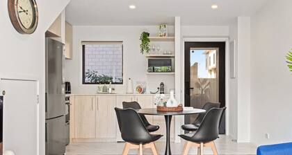 Central Auckland Townhouse