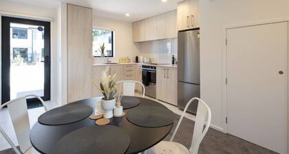 Ariki Serenade House: 2BR Peaceful Stay