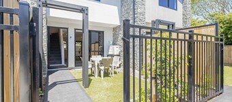 Ariki Artistry: Lower Hutt 2BR Sanctuary