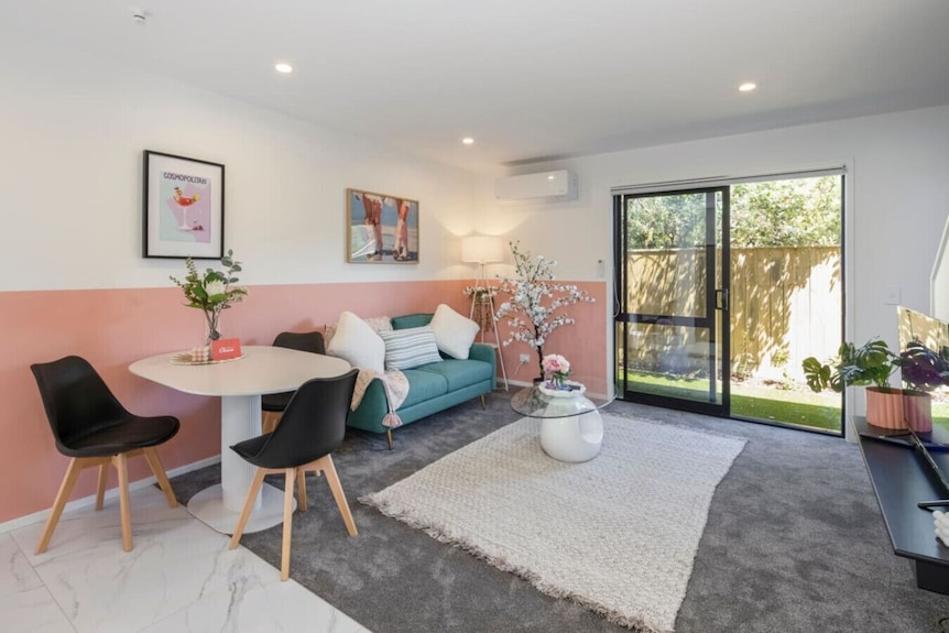 Biddle Cres Elegance - Lower Hutt