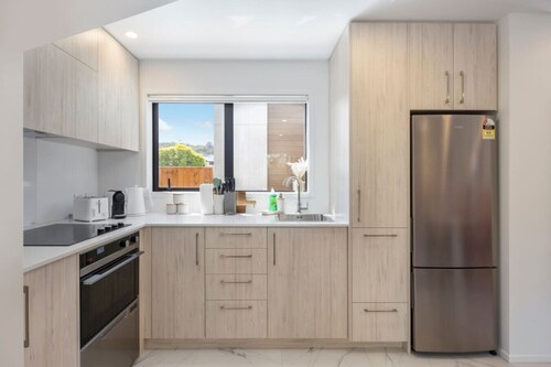 Biddle Cres Elegance