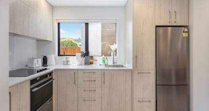 Biddle Cres Elegance