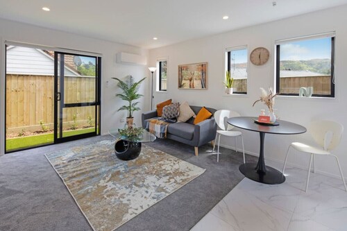 Cosy Retreat at Biddle Crescent