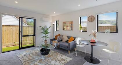 Cosy Retreat at Biddle Crescent