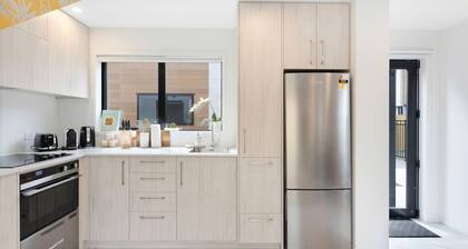 The Charming Getaway: 1BR Home