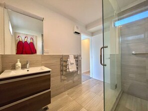 Hair dryer - High-rise CBD Luxury Apartment (Christchurch)